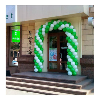 бело зеленый